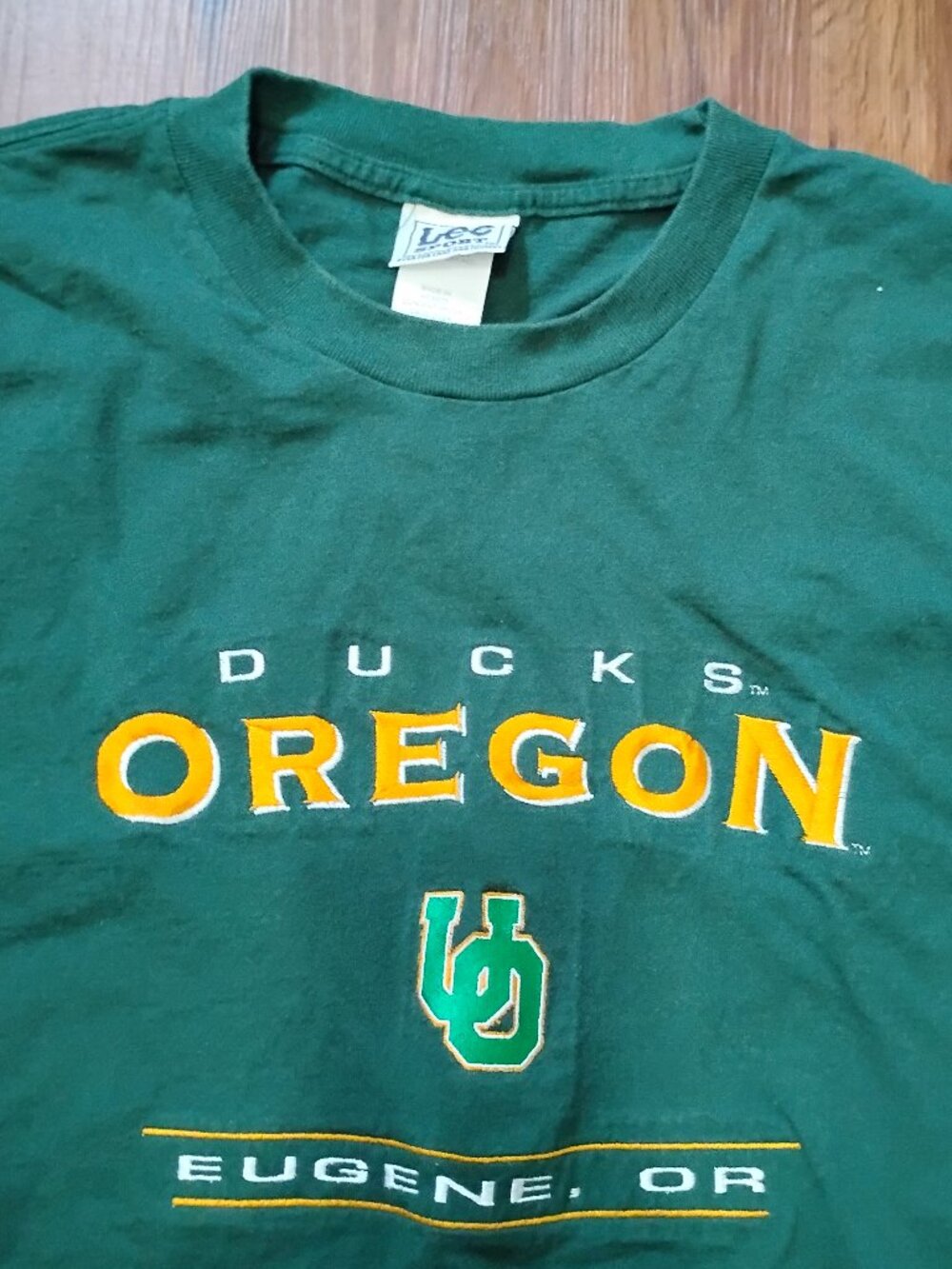Vintage Lee Oregon Ducks Embroidered T-Shirt
